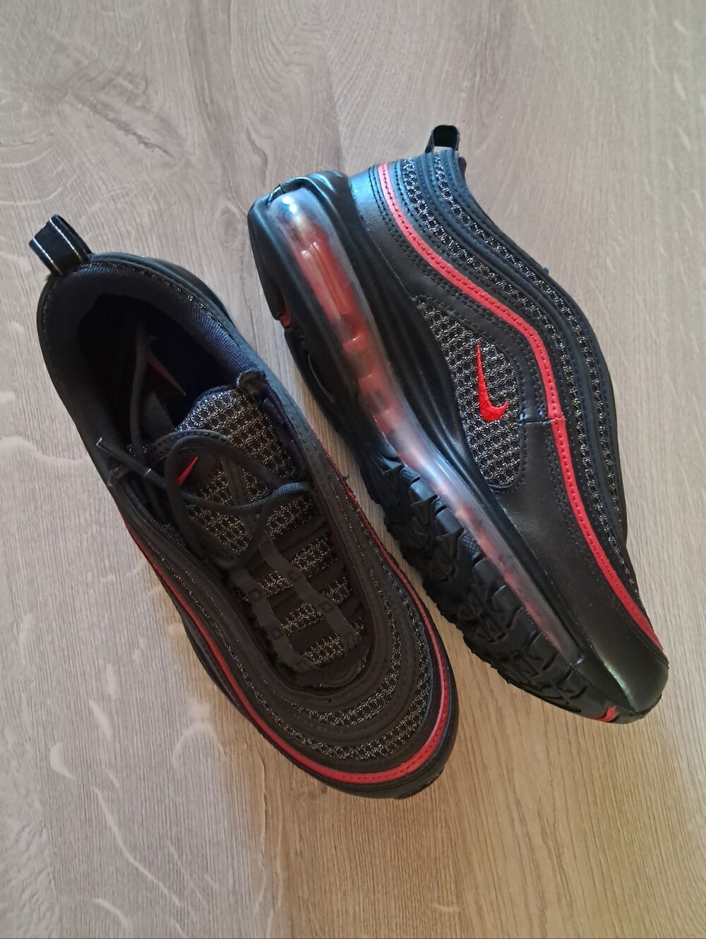 Nike Black Sneaker Airmax Womens (Size 7)